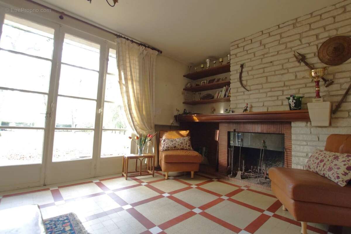 Maison à LAMORLAYE