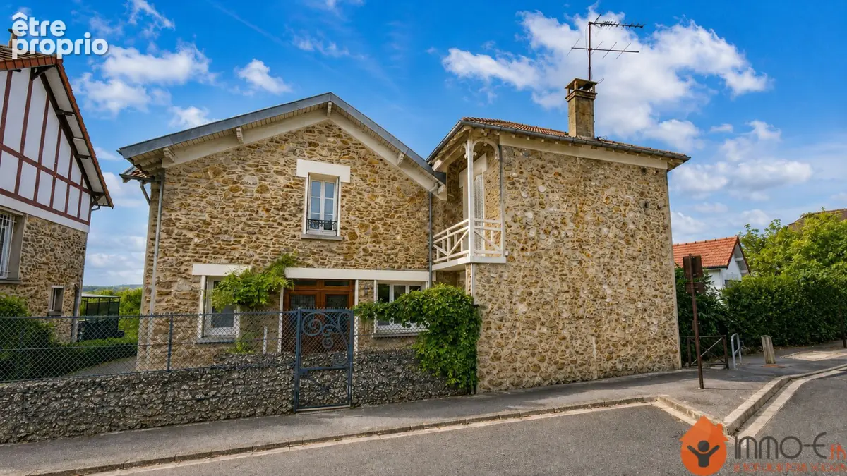 Maison 160 m² à Coupvray  - photo 1