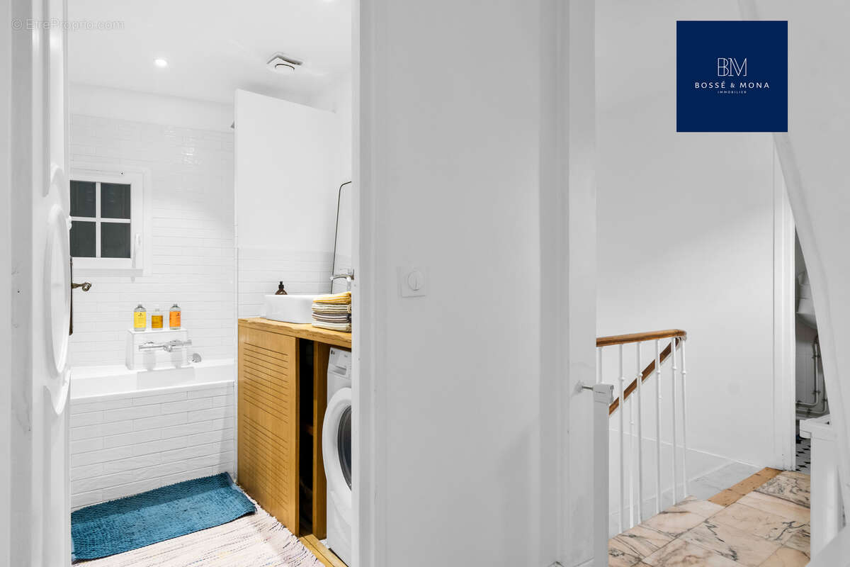 Appartement à ASNIERES-SUR-SEINE