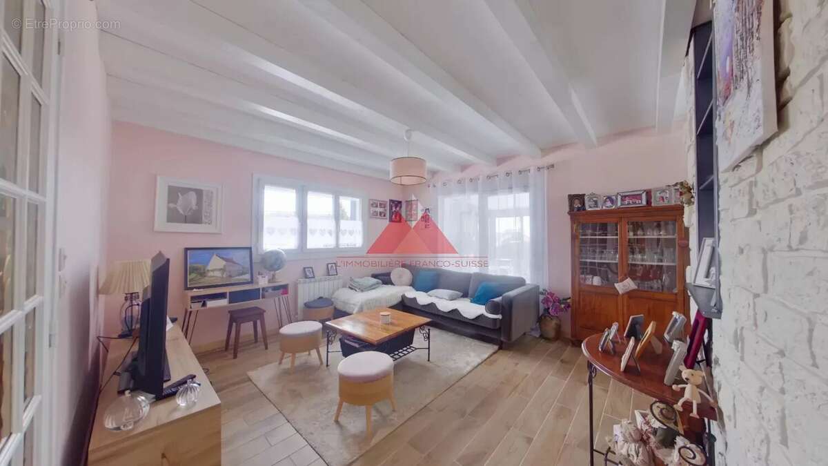 Maison à LONGCHAUMOIS