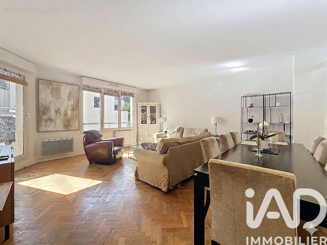 Photo 3 - Appartement à ISSY-LES-MOULINEAUX