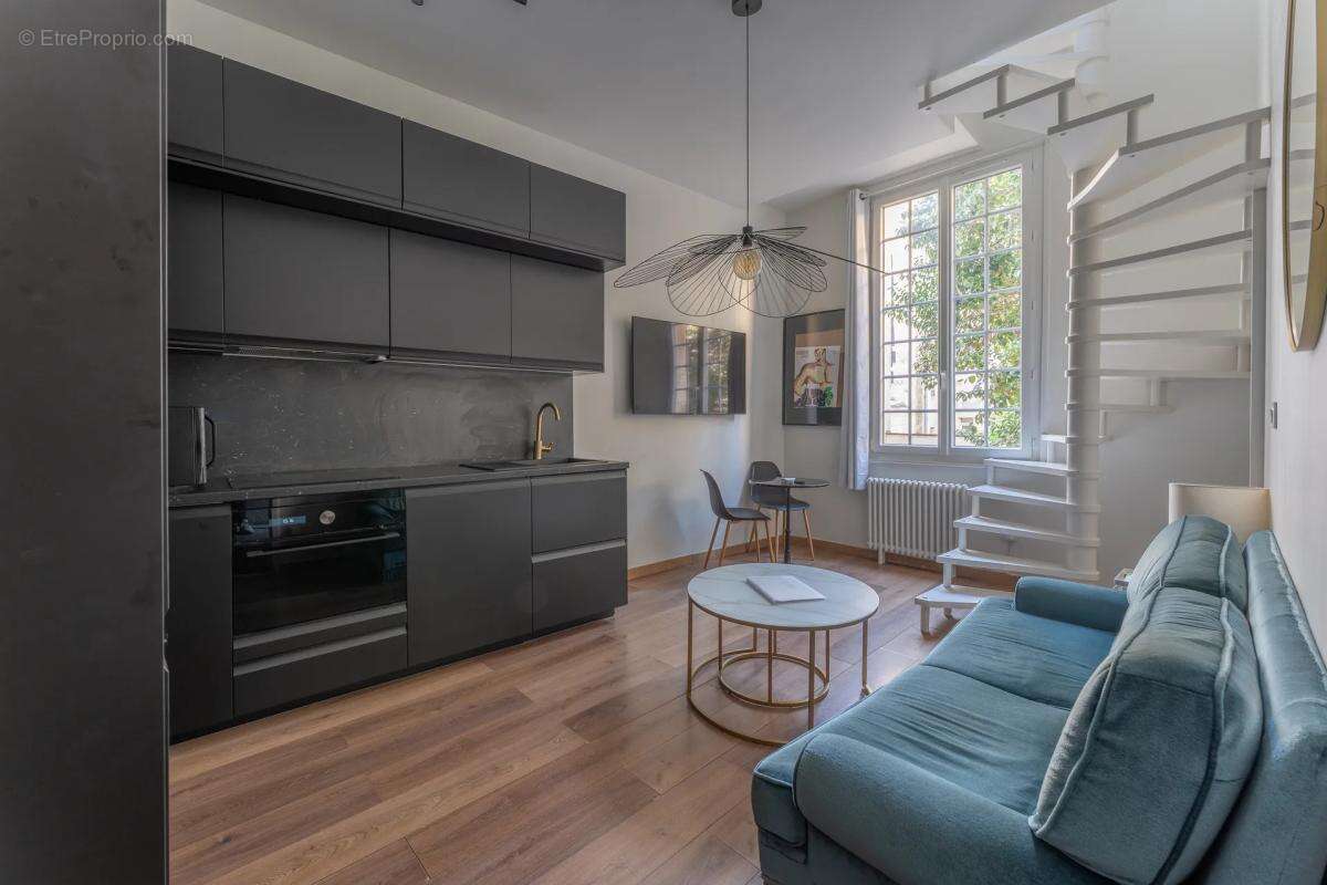 Appartement à BORDEAUX