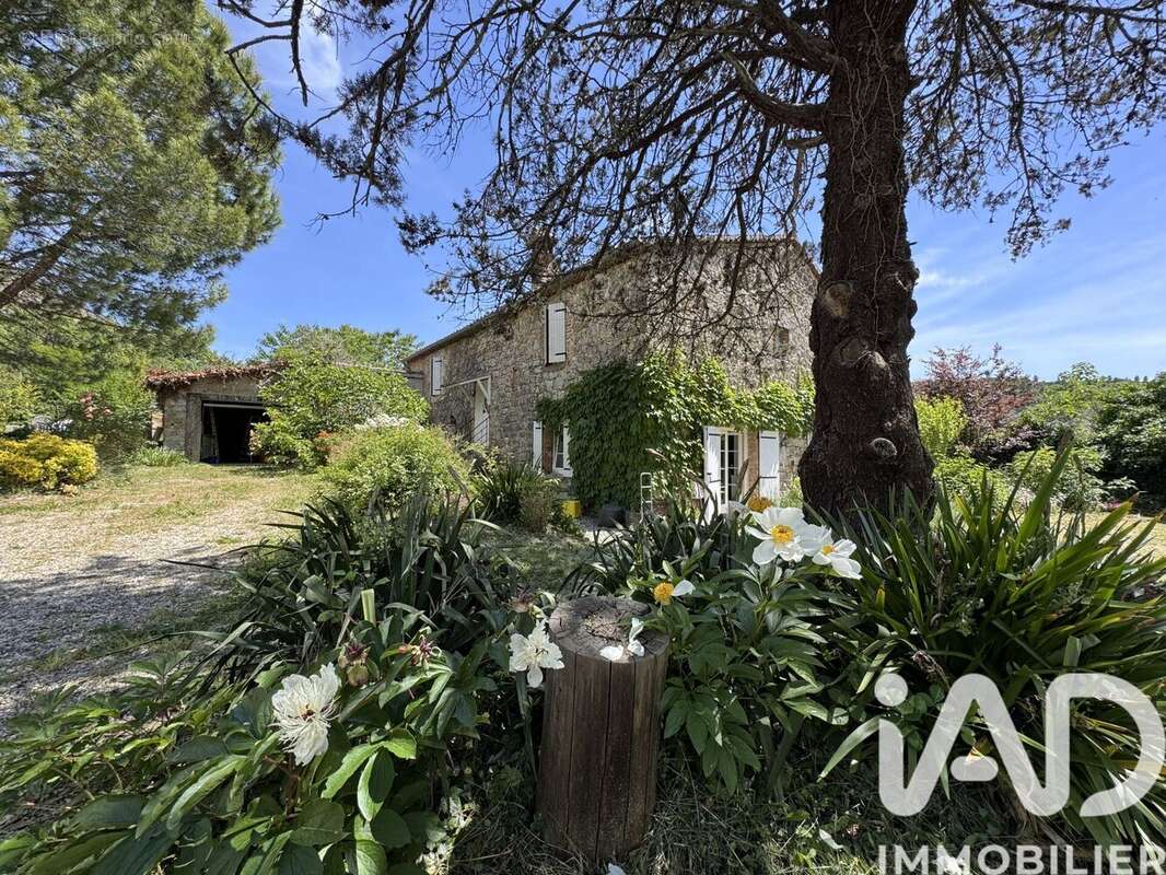 Photo 2 - Maison à BANNE