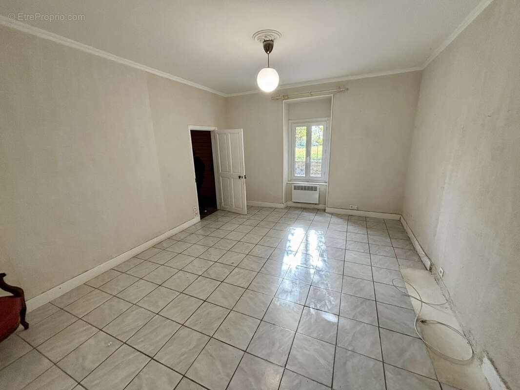 Maison à COLONZELLE