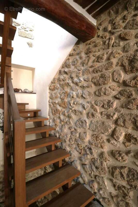 Photo 4 - Maison à ROGNES
