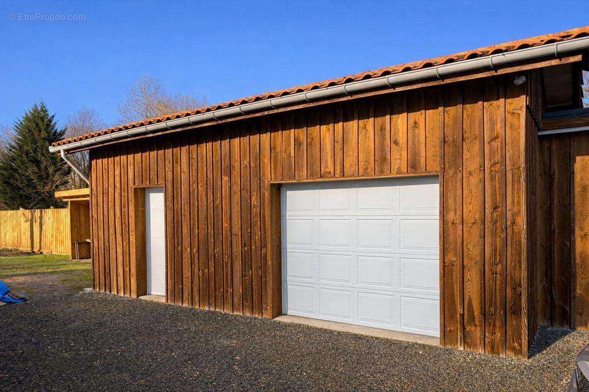 Maison à BELIN-BELIET