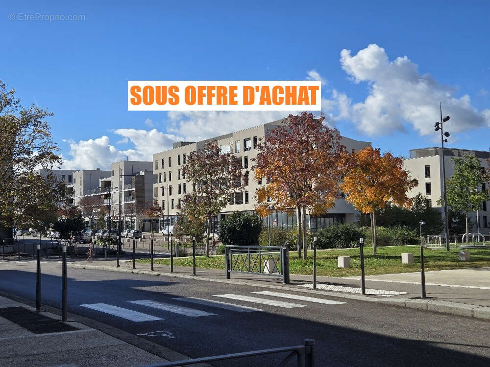 Appartement à SATHONAY-CAMP