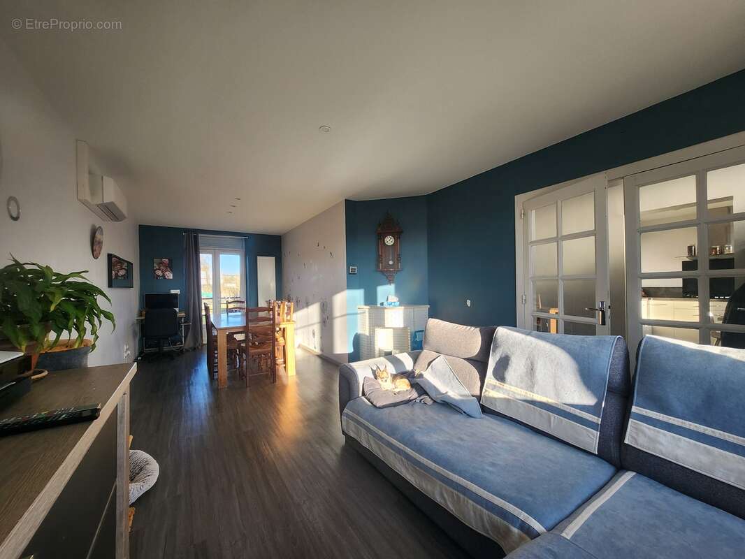 Maison à SAINT-GERMAIN-LES-BELLES