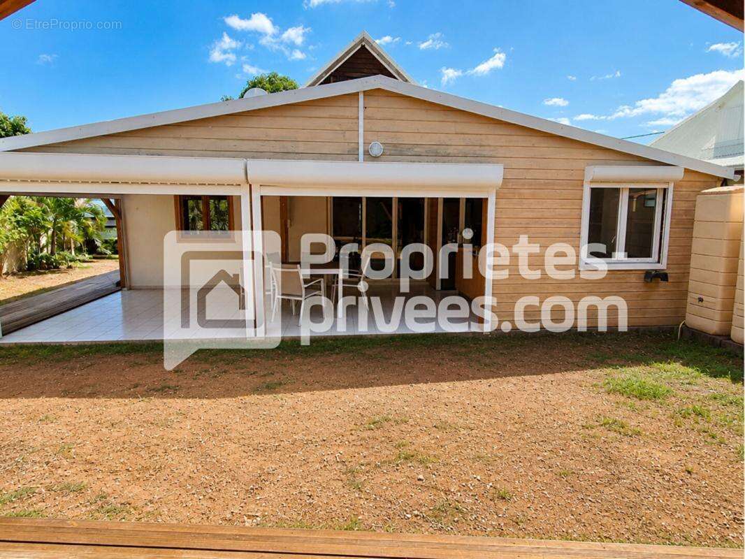 Maison F4 avec vue mer, 3 chambres et terrasse, Vieux-Habitants - photo 4