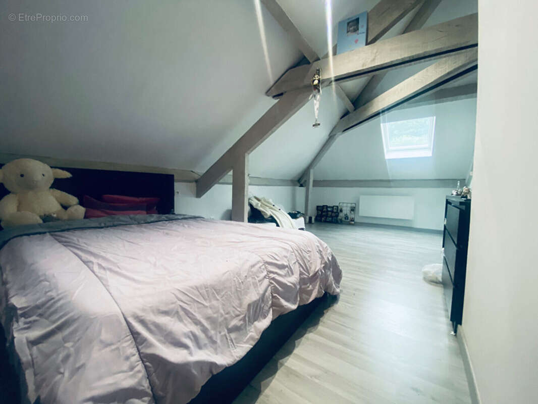 Maison à NOUZONVILLE