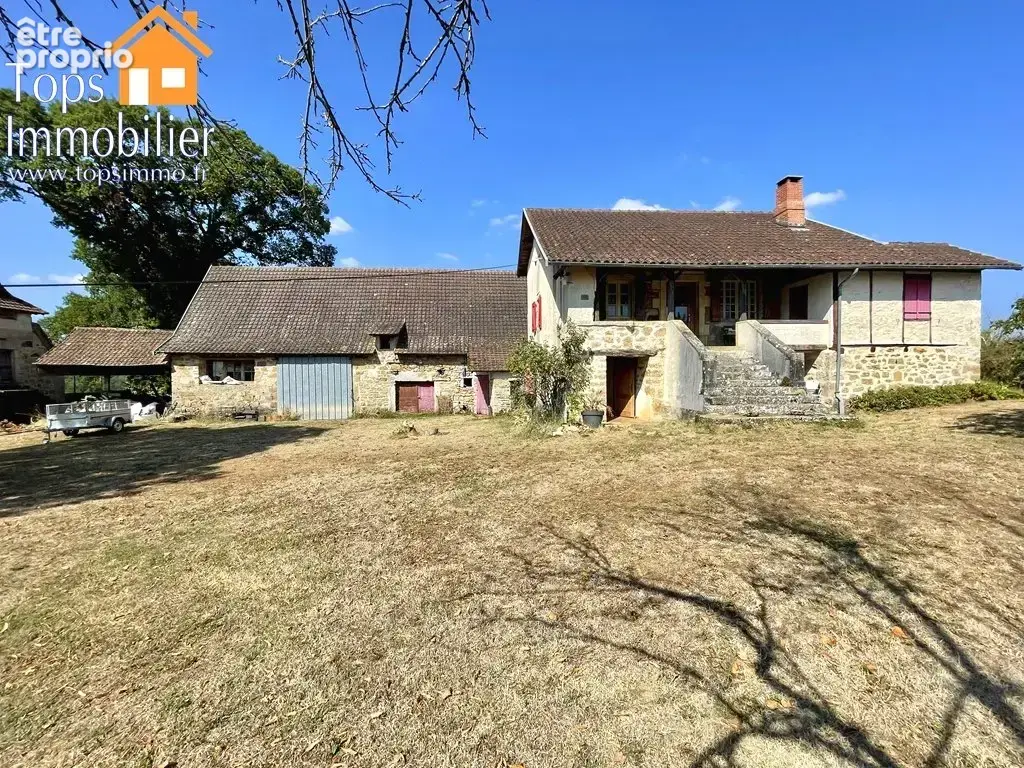 Corps de ferme en pierre avec dépendances et terrain de 3 hectares - photo 18