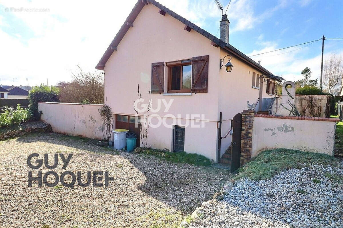 Maison à BERNAY