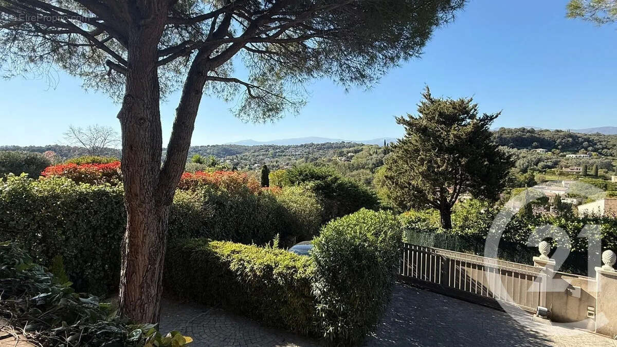 Maison à BIOT