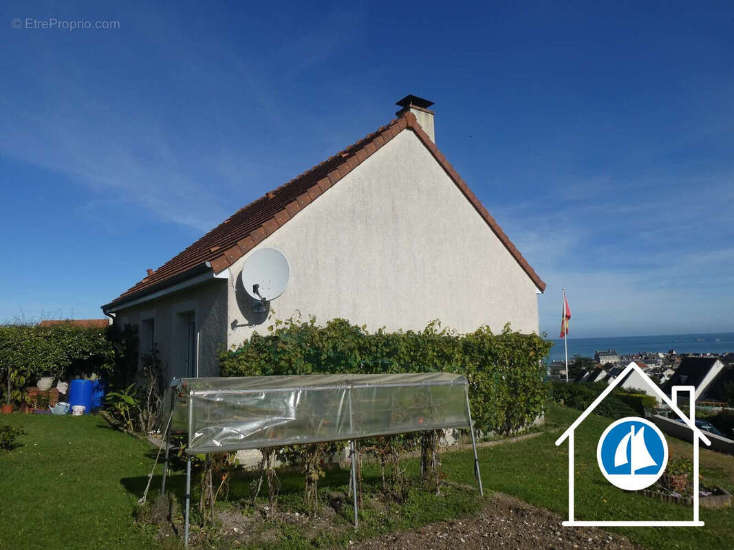 Maison à ARROMANCHES-LES-BAINS