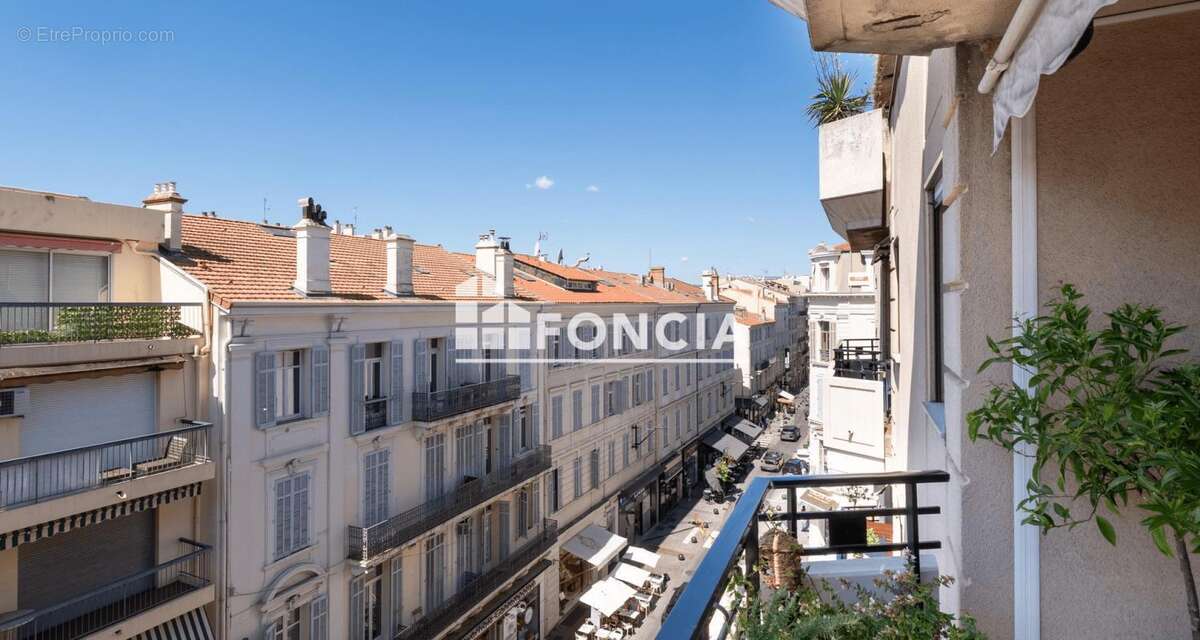 Appartement à CANNES