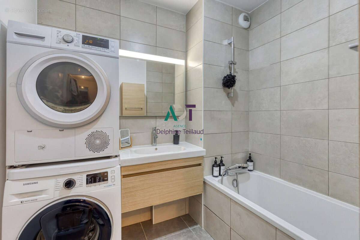 Appartement à MEYLAN
