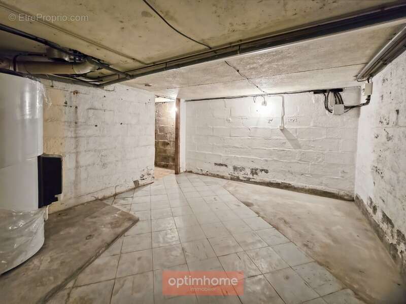Maison 98 m² 3 chambres veranda cave complete grand garage - photo 20