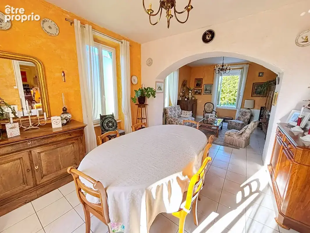 Maison 8 pieces 170 m² saint-jodard - photo 3