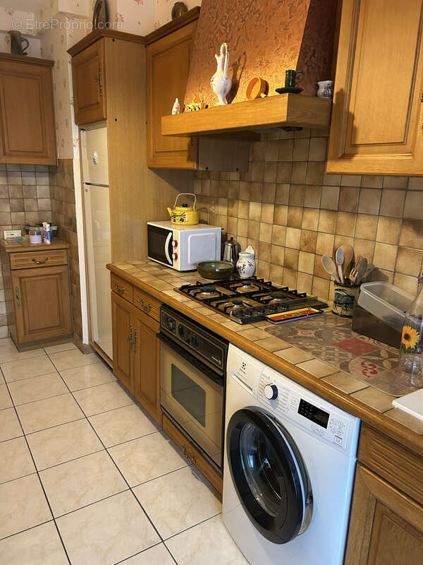 Appartement à MARSEILLE-8E
