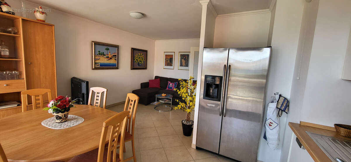 Appartement à VILLENEUVE-LOUBET