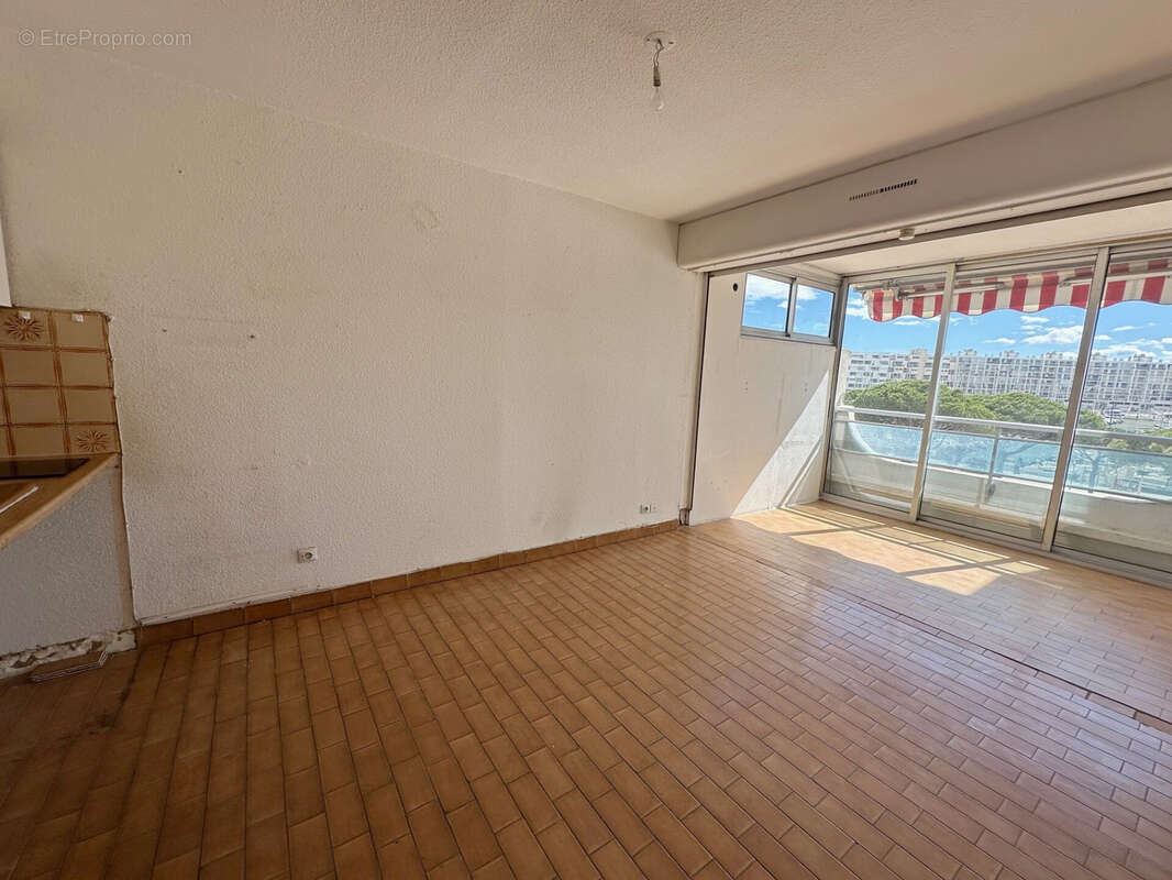 Appartement à CANDILLARGUES
