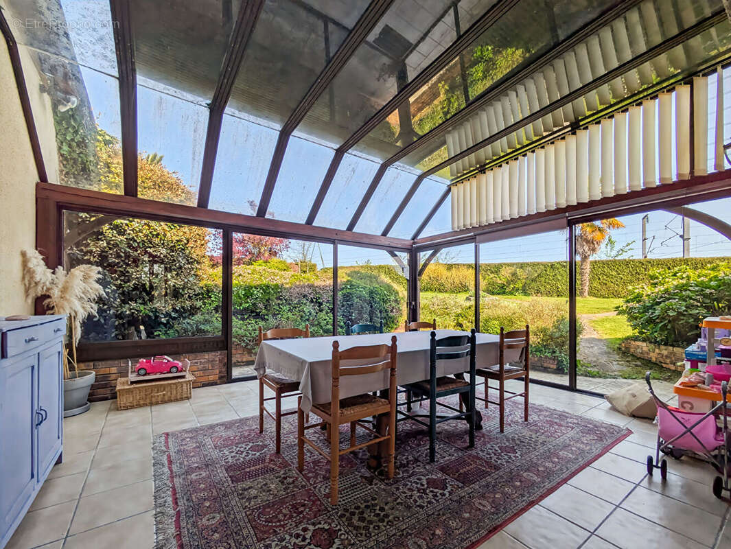 Maison à BAGUER-MORVAN