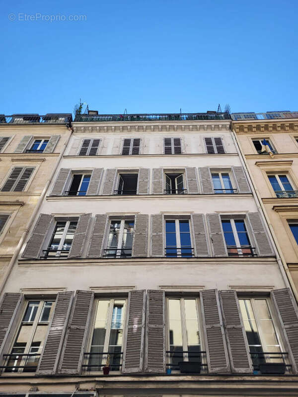 Appartement 74m² 4 pièces 75010 Paris - photo 2