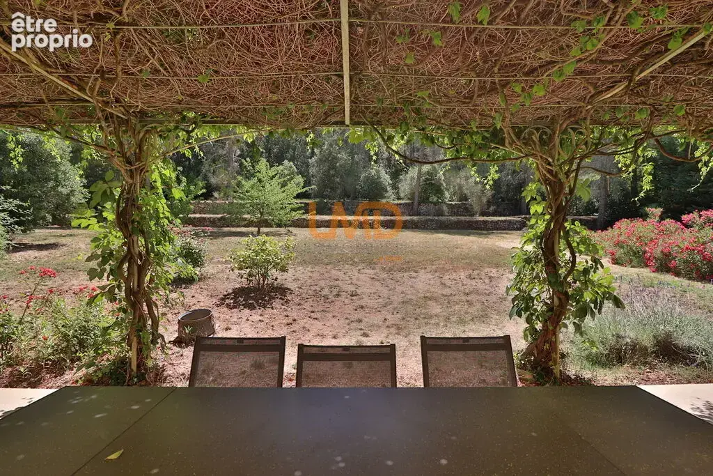 Bastide de charme 4 chambres Terrain 7200m2 Piscine Calme Plein - photo 13