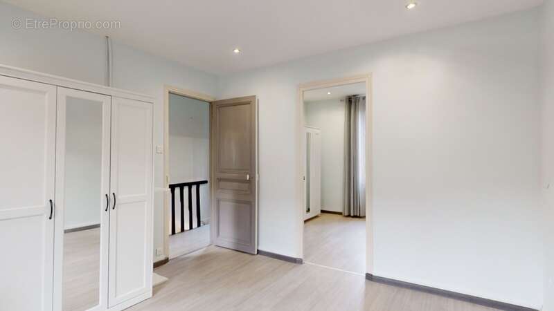 Maison à LONGLAVILLE