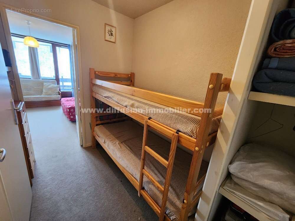 Appartement à LES THUILES