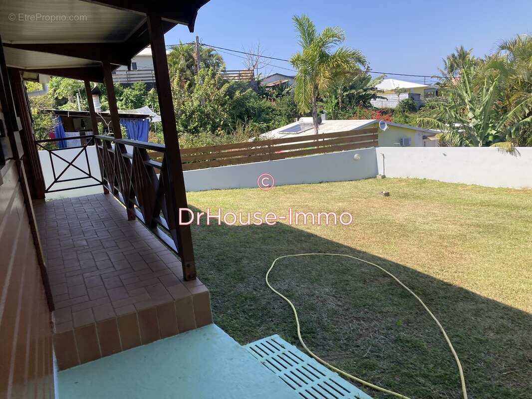 Maison à PETITE-ILE