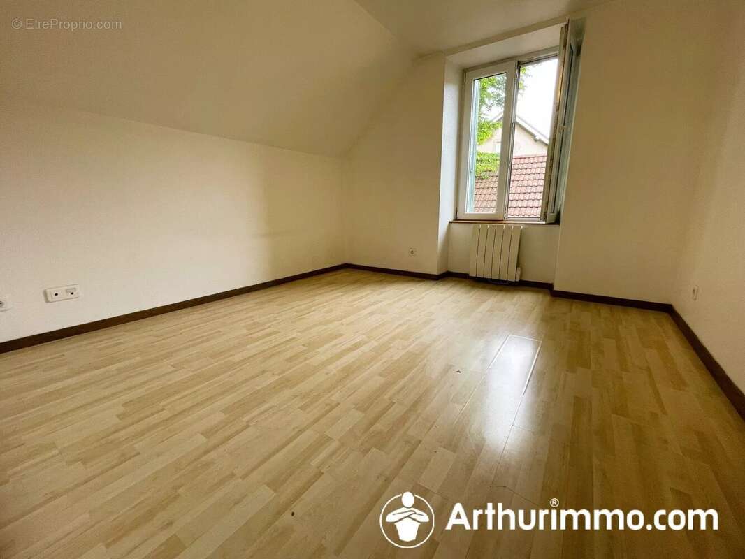Appartement à HERIMONCOURT