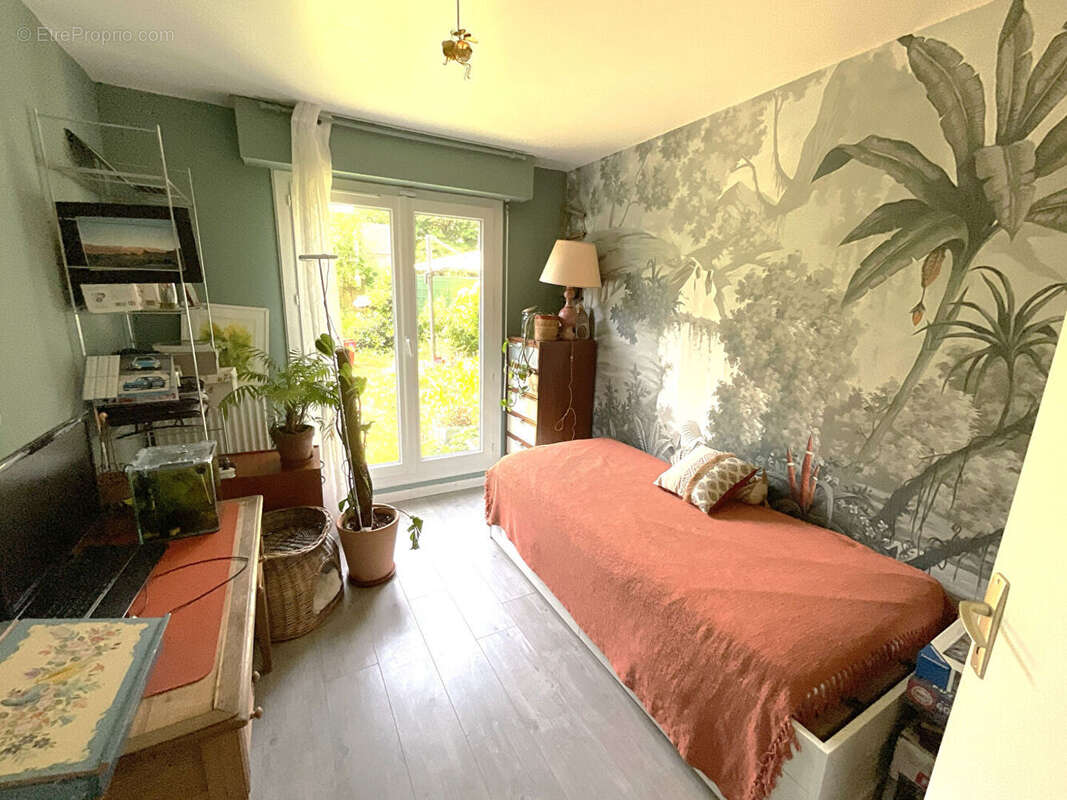 Appartement à MONTIGNY-LE-BRETONNEUX