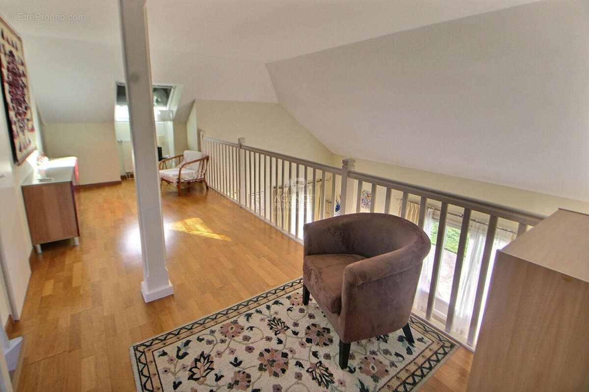 Maison Vernouillet 7 pièce(s) 184 m2 - photo 9