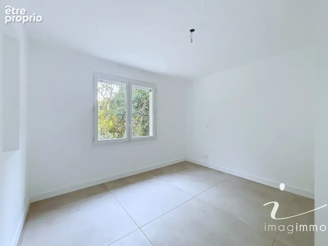 CASTELNAU-LE-LEZ : Spacieuse villa de 190m2 de type 6 avec piscine - photo 13