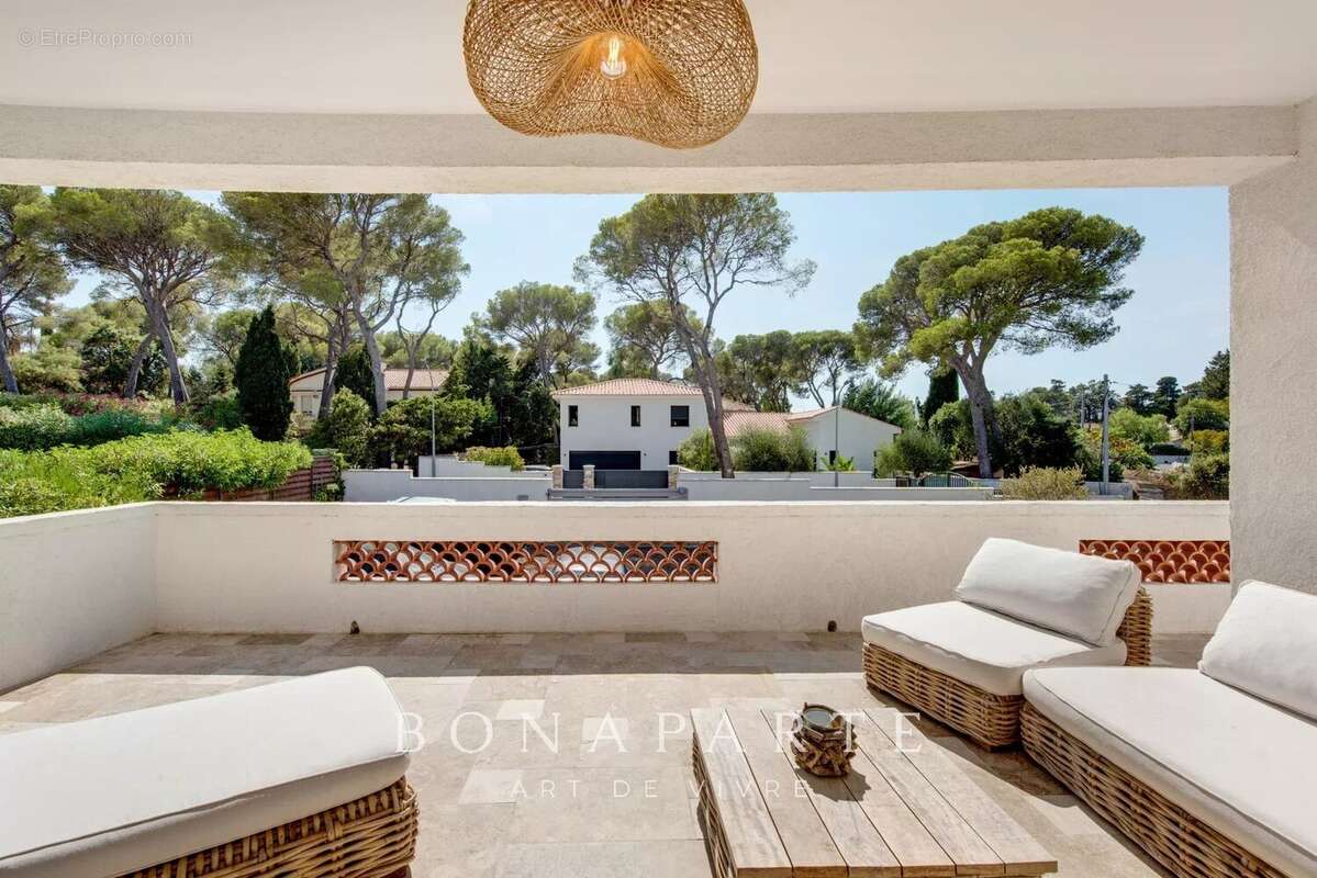 Saint-Raphaël - Villa provençale - Rénovée domaine Santa-Lucia - photo 9