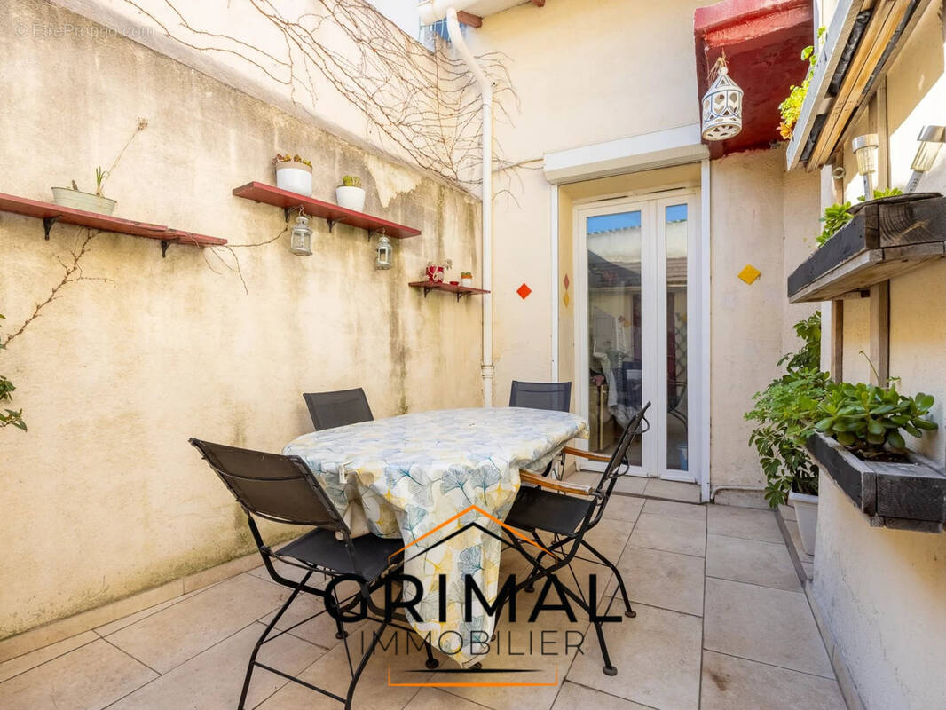 Maison à MARSEILLE-8E