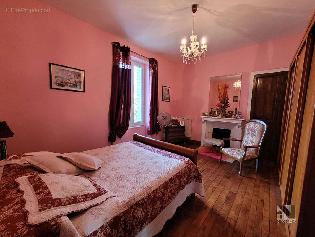 Maison à NEXON