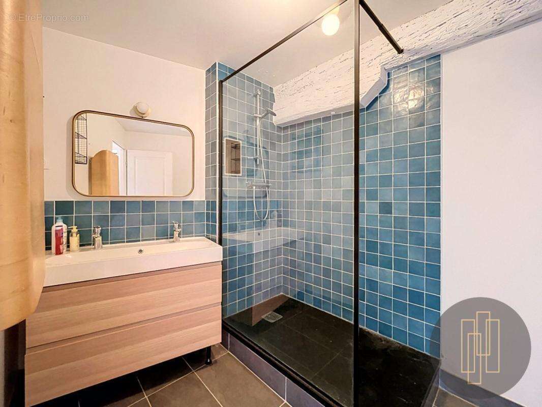 Maison en pierres dorées - 4 chambres avec jardin privatif - photo 6