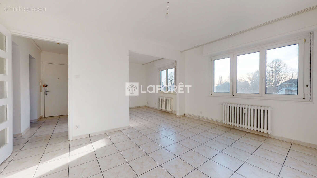 Appartement Schiltigheim 4 pièces 84,97 m2 - Balcon - Grenier - Cave - photo 6