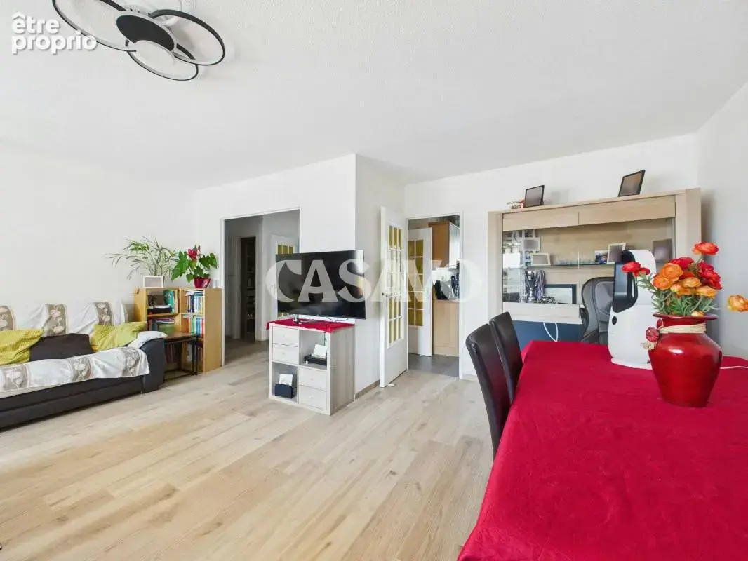 Vente Appartement 4 pièces de 87m² - 69008 Lyon - photo 4