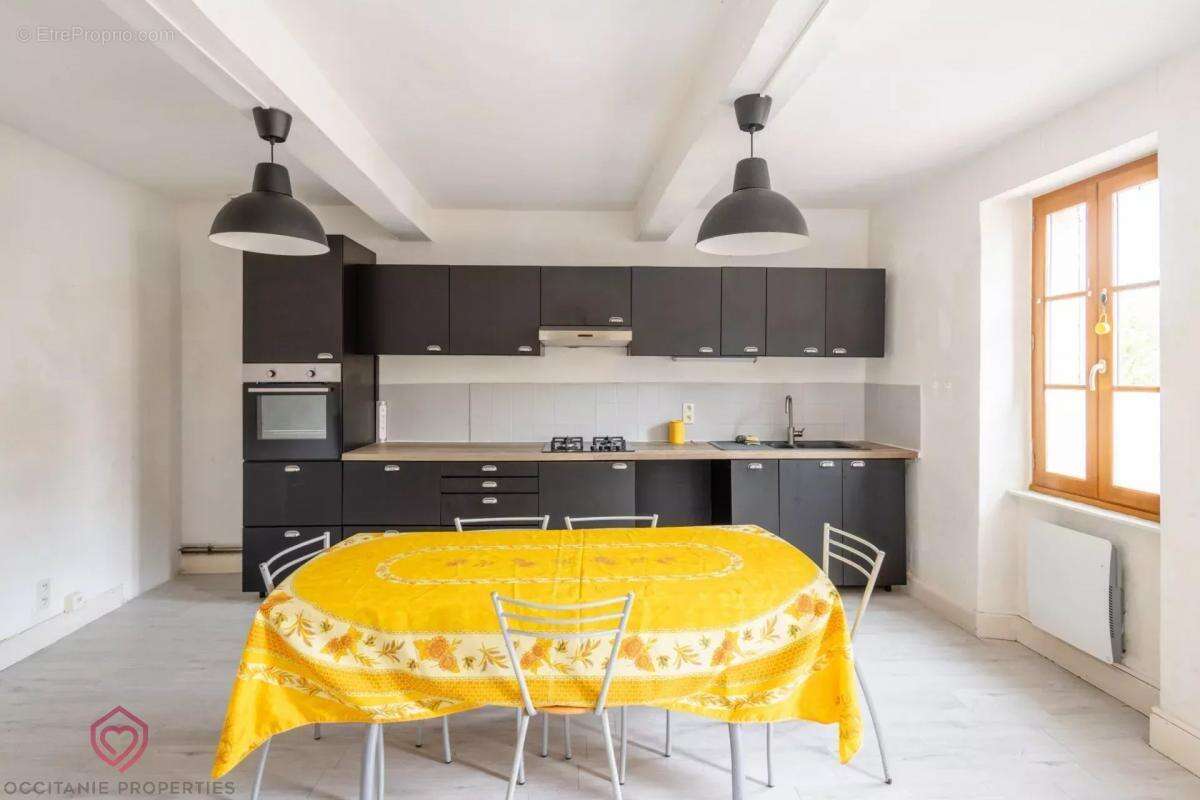 Maison à LABASTIDE-D&#039;ANJOU