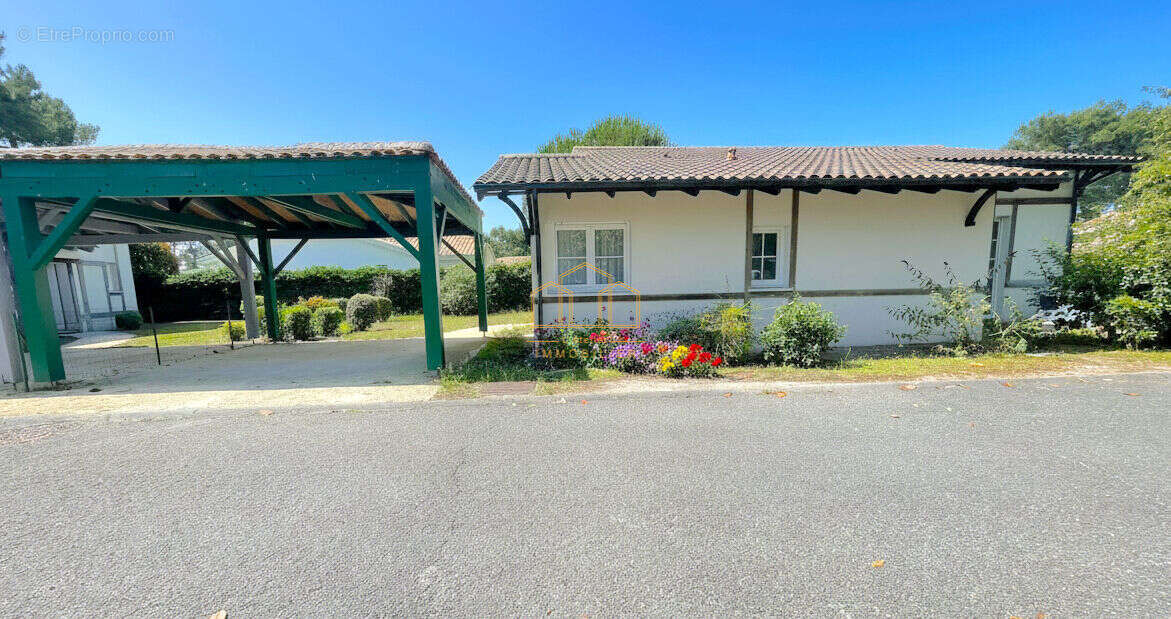 Maison T5 avec piscine à vendre au Golf de Gujan-Mestras - photo 16