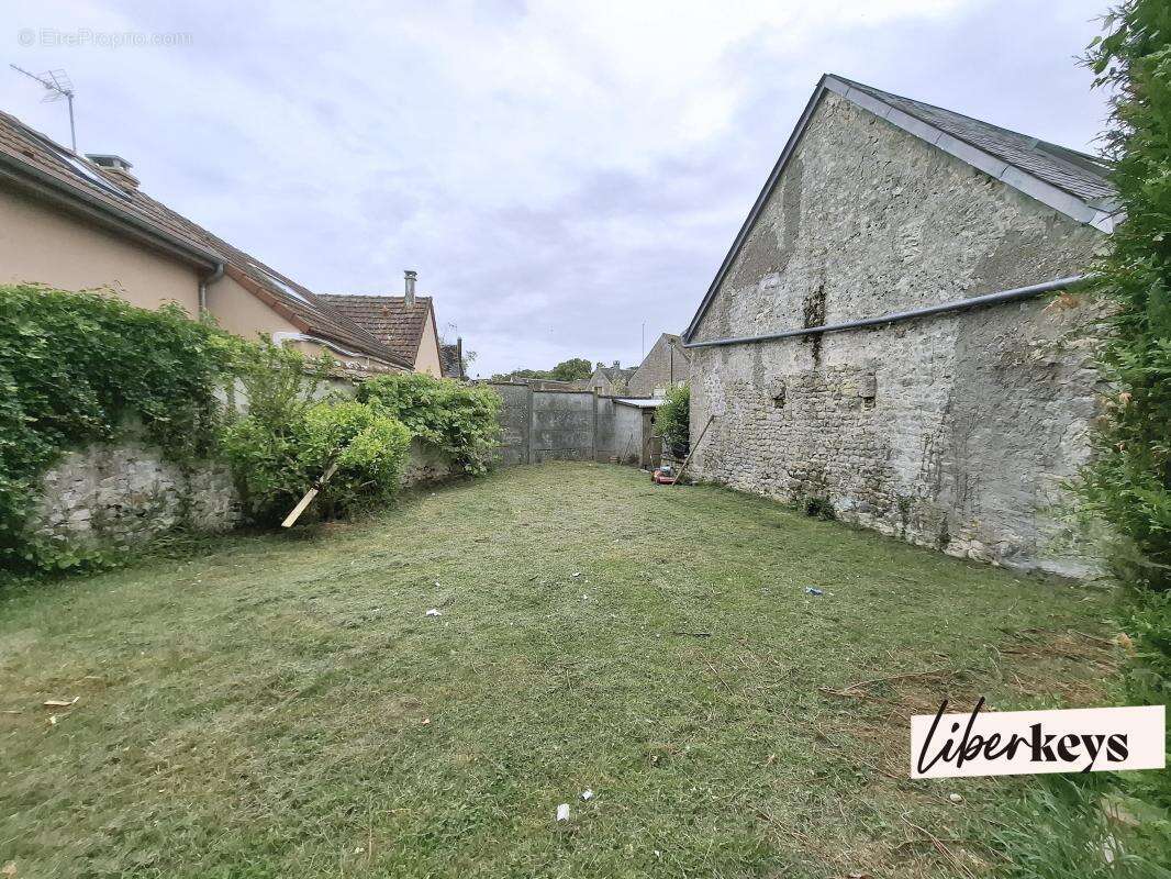 Maison Ouarville - photo 14
