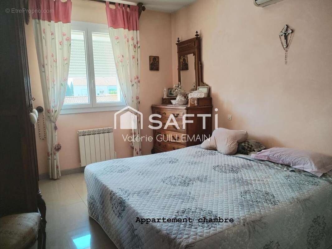 Photo 6 - Maison à PORT-SAINT-LOUIS-DU-RHONE