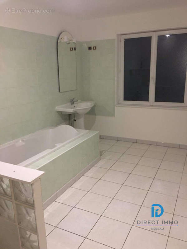 Appartement à BRUAY-LA-BUISSIERE