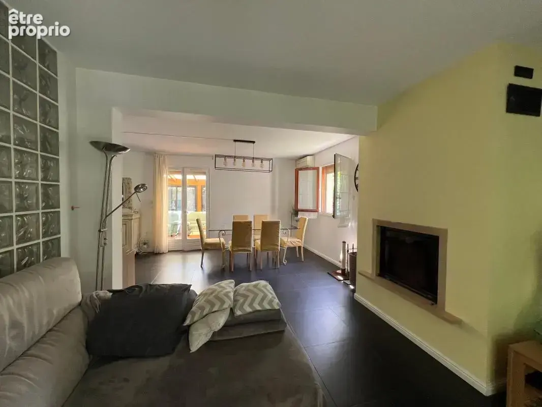 Maison À Vendre 4 chambres avec magnifique jardin au cœur de Guermantes!! - photo 15