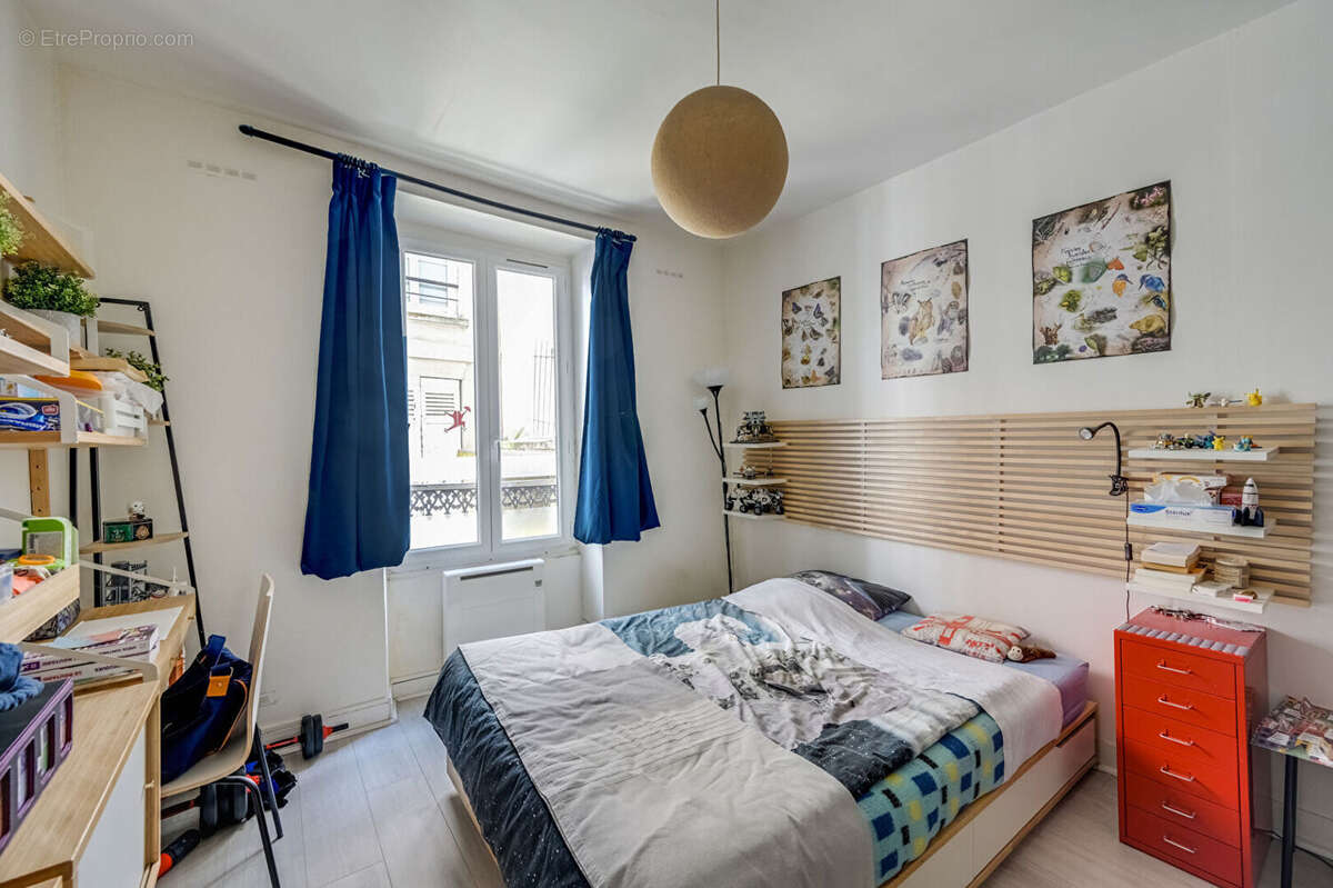 Appartement à PARIS-18E