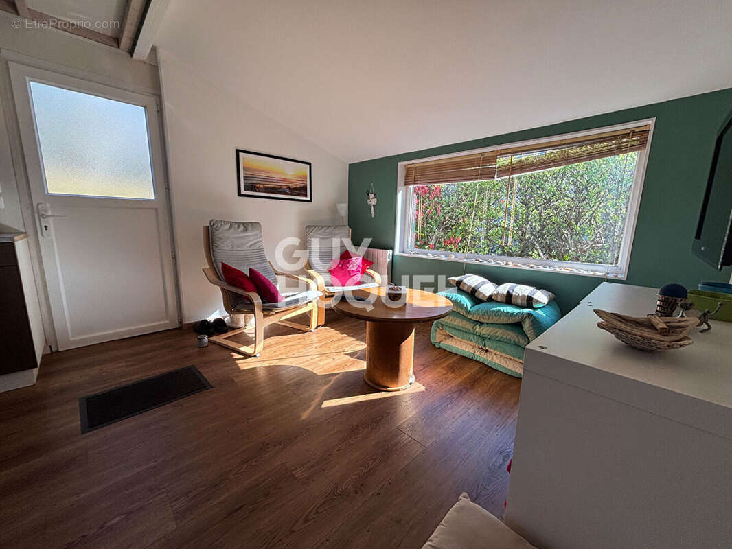 Maison à LIT-ET-MIXE