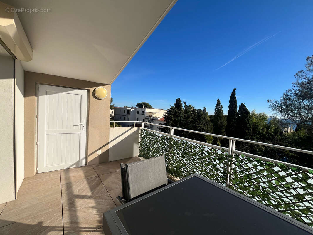 Appartement à FREJUS